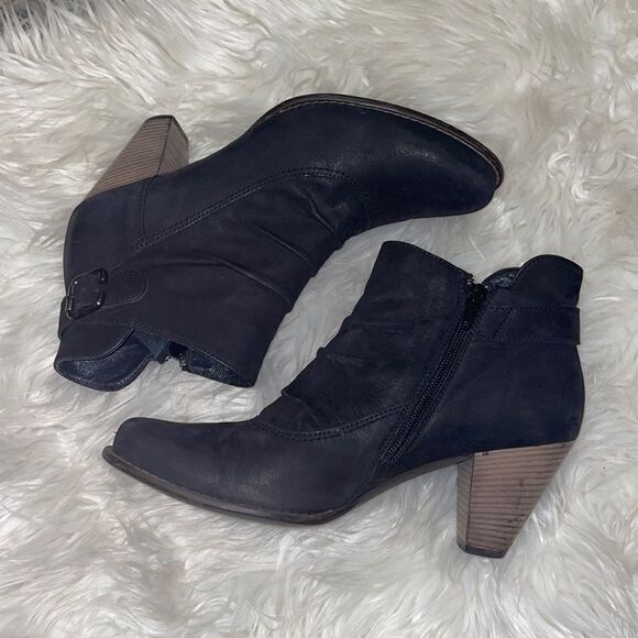 Paul Green Black Nubuck Leather Slouched Ankle Boots with Buckle - Picture 1 of 9